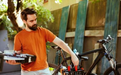 Co zabrać na wyprawę rowerową, by uniknąć nieprzyjemnych niespodzianek?
