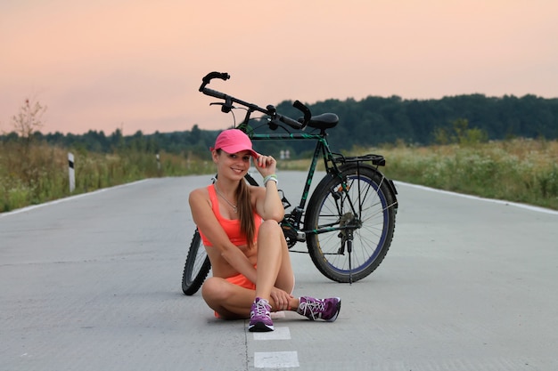 Ile kcal spala 5 km na rowerze podczas rekreacyjnej jazdy?