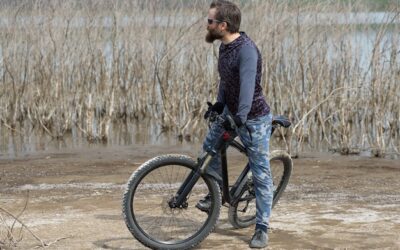 Co je gravel bike i czym różni się od innych rowerów?