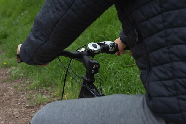 Jak sprawdzić czujnik Halla w rowerze?