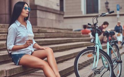 Jak siedzieć na rowerze, aby uniknąć bólu pleców?