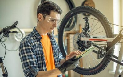 Ile kosztuje serwis rowerowy i od czego zależy cena?