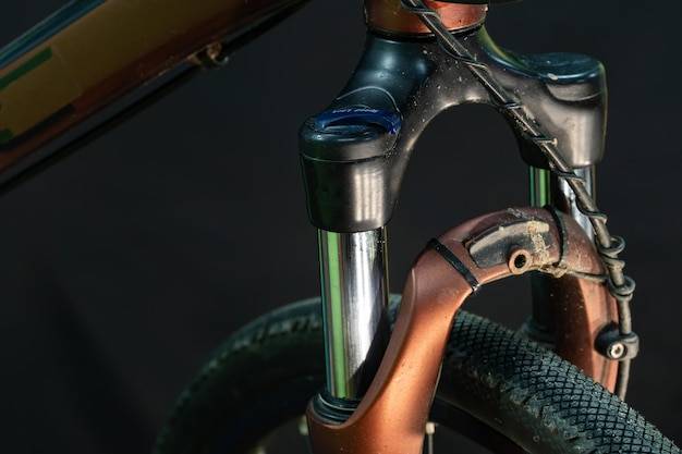 Jak ustawić hamulce hydrauliczne w rowerze żeby działały płynnie?