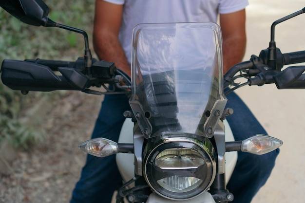 Jak ustawić siodełko i kierownicę, by poprawić komfort jazdy?