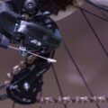 Jak ustawić przednią przerzutkę Shimano w rowerze?