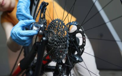 Czym czyścić zębatki rowerowe aby uniknąć uszkodzeń?