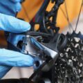 Jak regulować przerzutki przednie w rowerze?