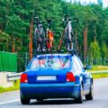Jaki bagażnik rowerowy na hak kupić do rodzinnych wyjazdów?