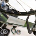 Jakie hamulce v brake sprawdzą się w rowerze miejskim?