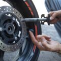 Kiedy wymienić klocki w rowerze aby zadbać o bezpieczeństwo?