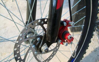 Jakie hamulce do roweru mtb wybrać na trudne trasy?